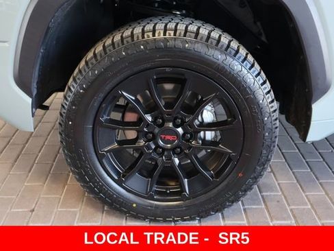 Used 2024 Toyota Tundra SR5 w/ SR5 Convenience Package AWD/4WD image 11