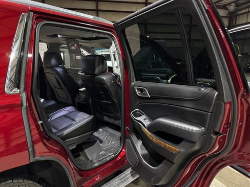 Used 2016 GMC Yukon Denali w/ Open Road Package image 21