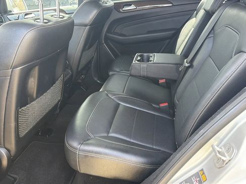 Used 2014 Mercedes-Benz ML 350 ML 350 4MATIC Sport Utility 4D w/ Premium 1 Package image 28