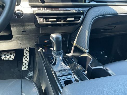 Certified 2025 Toyota Camry SE w/ Convenience Package AWD/4WD image 13