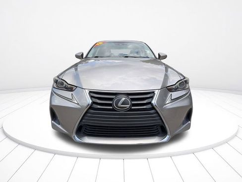Used 2018 Lexus IS 300 w/ Premium Package RWD image 9