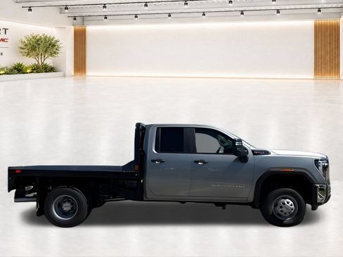 New 2026 GMC Sierra 3500 Pro w/ Convenience Package AWD/4WD image 14