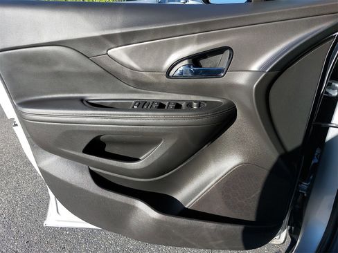 Used 2018 Buick Encore Preferred image 26