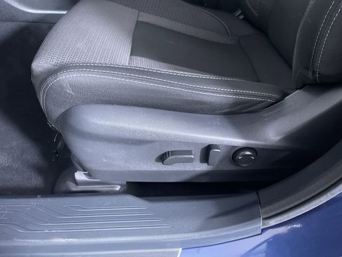 Used 2022 Subaru Outback Premium image 19