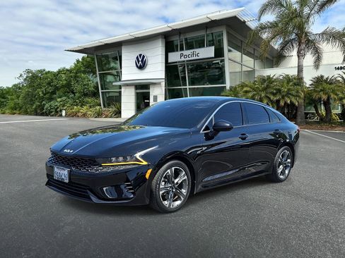 Used 2022 Kia K5 EX FWD image 1