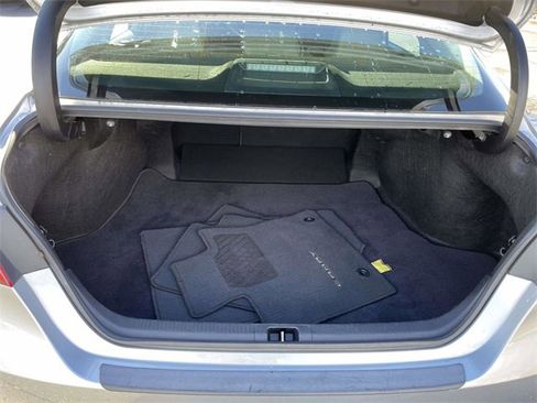 Used 2023 Toyota Camry SE image 13