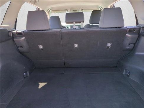 Used 2020 Toyota RAV4 XLE AWD/4WD image 6