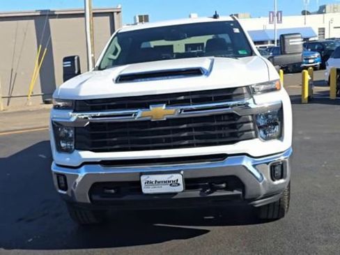 Used 2024 Chevrolet Silverado 2500 LT w/ All Star Edition image 4