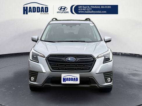 Used 2024 Subaru Forester Limited AWD/4WD image 8