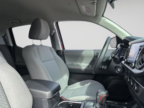 Used 2023 Toyota Tacoma SR image 11