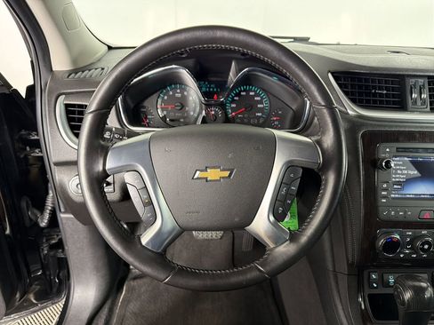 Used 2016 Chevrolet Traverse LT image 23