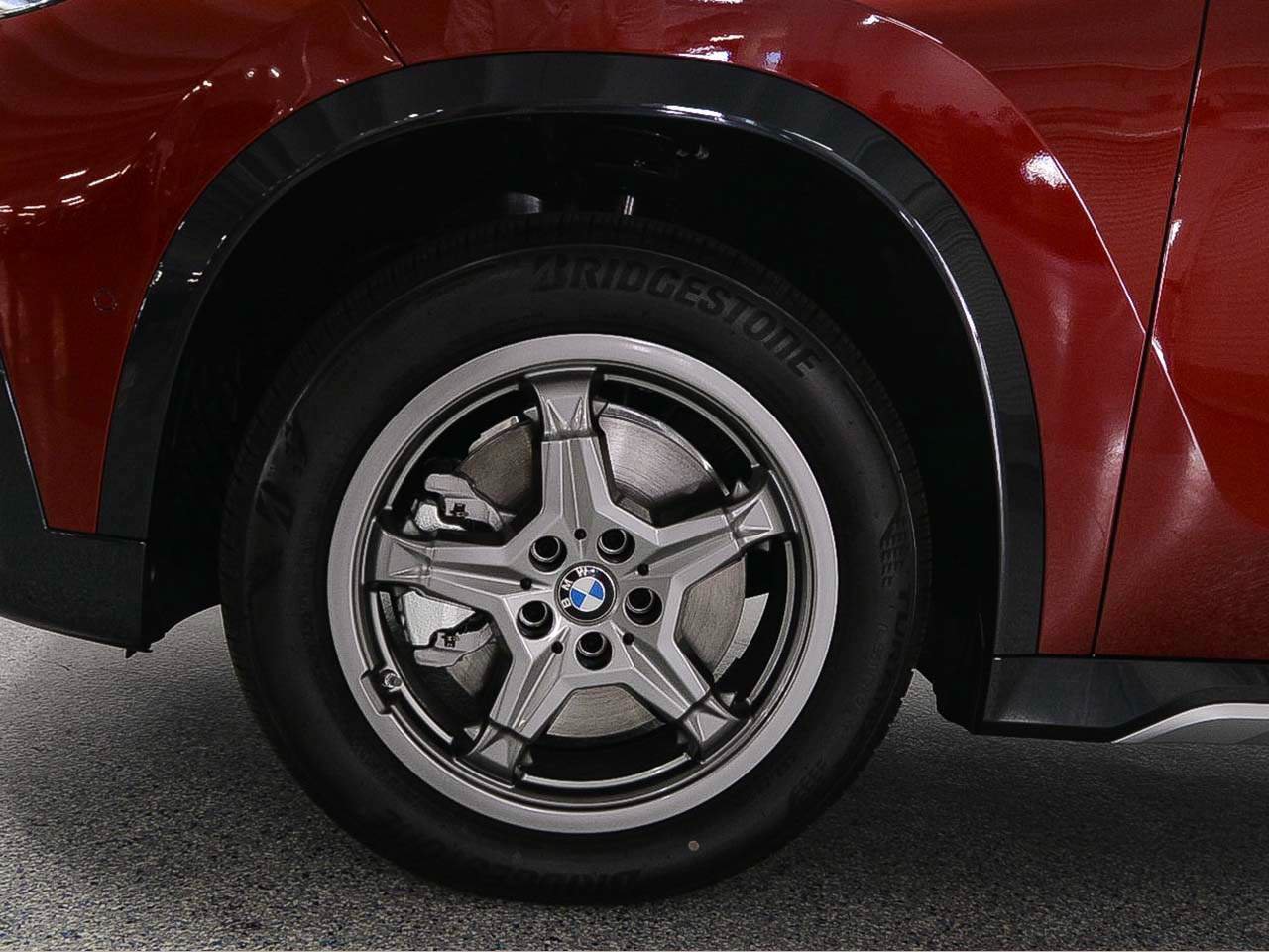 Used 2027 BMW X1 xDrive28i AWD/4WD image 5