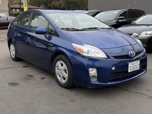 Used 2010 Toyota Prius Two image 8