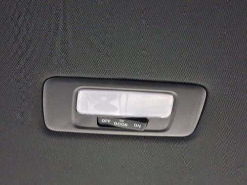Used 2022 Honda Civic Sport image 24