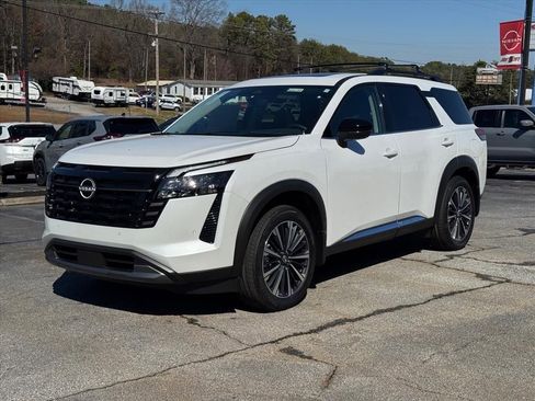 New 2026 Nissan Pathfinder Platinum image 7