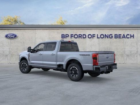 New 2026 Ford F250 Lariat w/ Tremor Off-Road Package AWD/4WD image 4