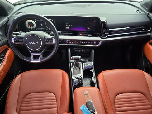 Certified 2025 Kia Sportage SX FWD image 21