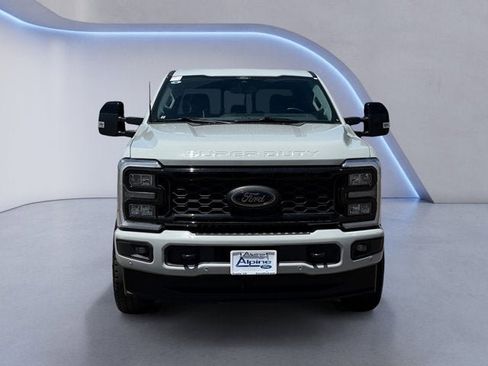 Used 2025 Ford F250 Lariat w/ Lariat Ultimate Package AWD/4WD image 8