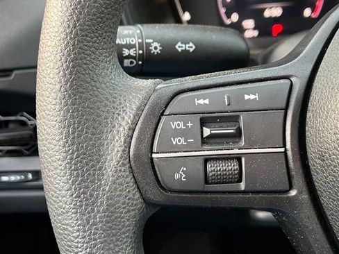 Used 2023 Honda Accord LX image 25
