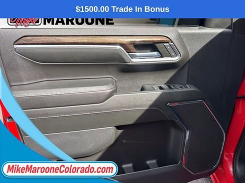 Used 2024 GMC Sierra 1500 Elevation image 16