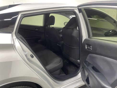 Used 2019 Toyota Prius LE image 21