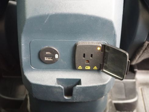 Used 2024 Ford Maverick Lariat w/ FX4 Off-Road Package image 25