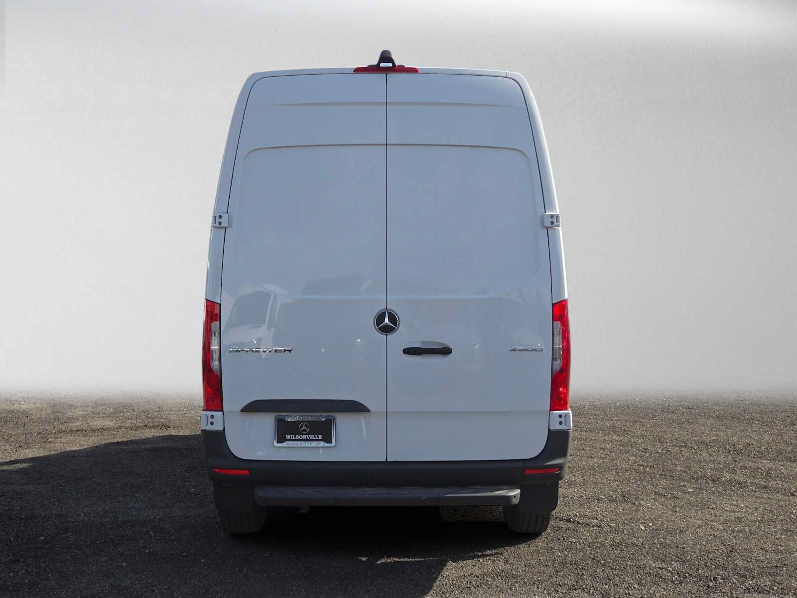 Used 2026 Mercedes-Benz Sprinter 2500 image 4
