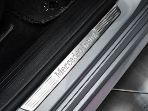 Used 2024 Mercedes-Benz GLE 450 4MATIC image 50