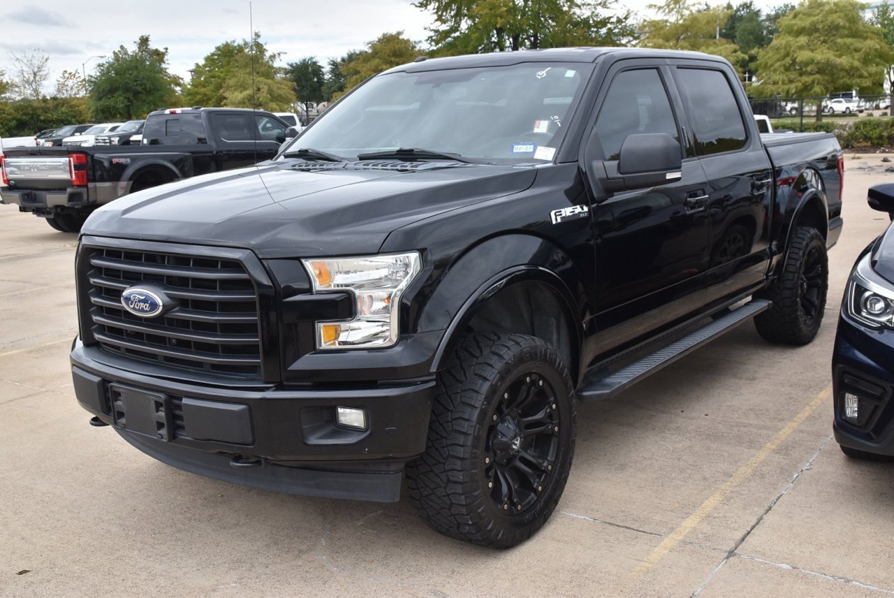 Used 2017 Ford F150 XLT w/ Equipment Group 302A Luxury AWD/4WD image 2