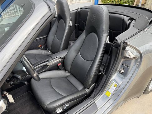 Used 2009 Porsche 911 Carrera 4S AWD/4WD image 17