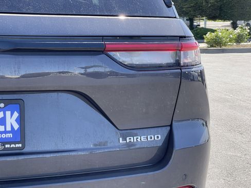 New 2026 Jeep Grand Cherokee Laredo X AWD/4WD image 14