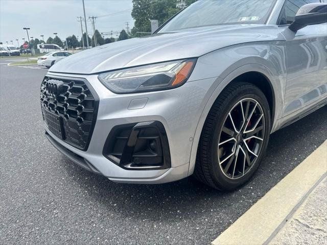 Used 2023 Audi SQ5 Prestige w/ Prestige Package AWD/4WD image 11