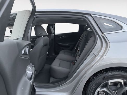 Used 2023 Chevrolet Malibu LT image 14