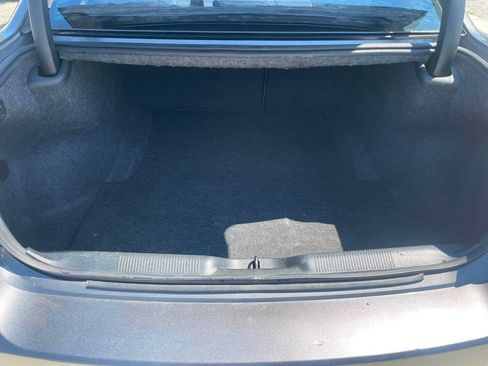 Used 2014 Dodge Charger SE RWD image 7