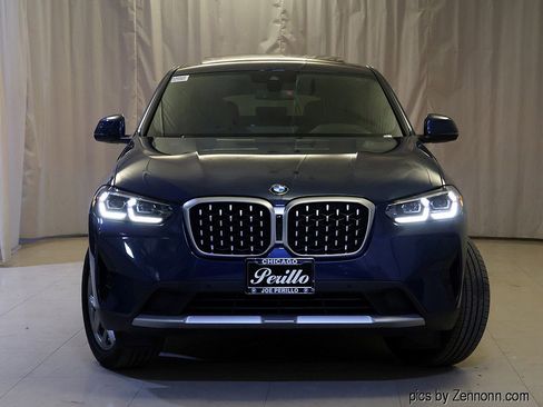 Used 2025 BMW X4 xDrive30i w/ Premium Package AWD/4WD image 5