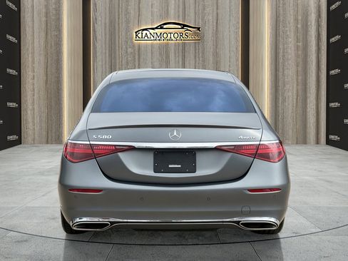 Used 2023 Mercedes-Benz S 580 4MATIC Sedan image 6