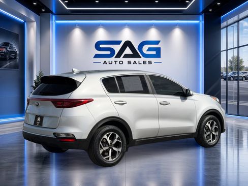 Used 2021 Kia Sportage LX FWD image 4