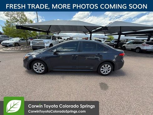 Used 2025 Toyota Corolla LE w/ Convenience Package AWD/4WD image 4