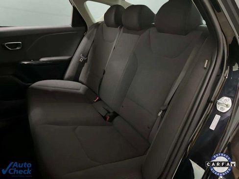 Used 2025 Kia K4 LX image 64