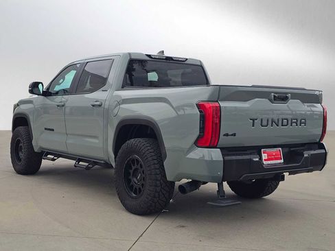 Used 2024 Toyota Tundra Limited AWD/4WD image 5