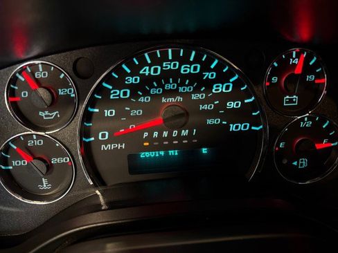 Used 2024 Chevrolet Express 3500 LT w/ LT Preferred Equipment Group image 19