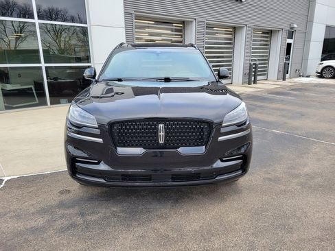 Certified 2023 Lincoln Aviator Reserve w/ Equipment Group 201A image 13