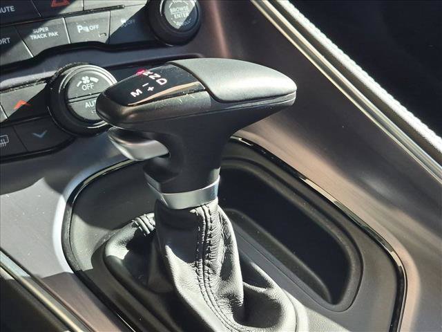 Used 2017 Dodge Challenger R/T Scat Pack RWD image 12