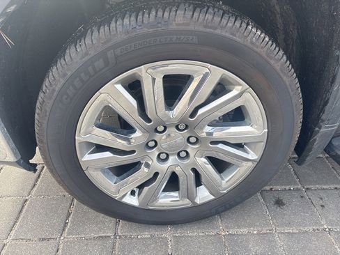 Used 2019 GMC Sierra 1500 SLT w/ SLT Premium Plus Package image 8