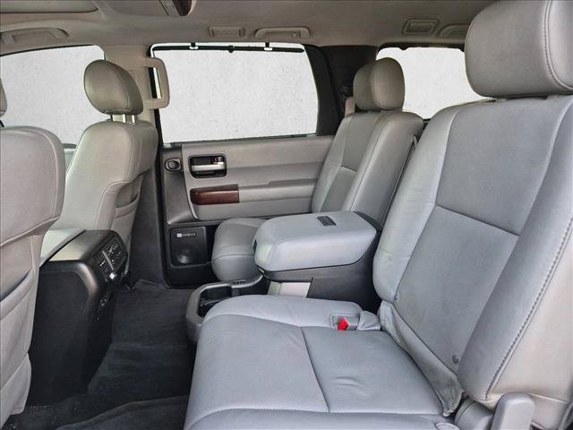Used 2013 Toyota Sequoia Platinum RWD image 21