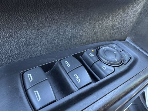 Used 2020 GMC Sierra 1500 Denali w/ Denali Ultimate Package image 11