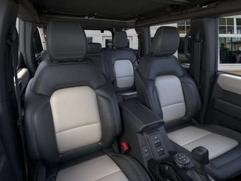 New 2026 Ford Bronco Outer Banks AWD/4WD image 10