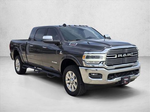 Used 2019 RAM 2500 Laramie image 3