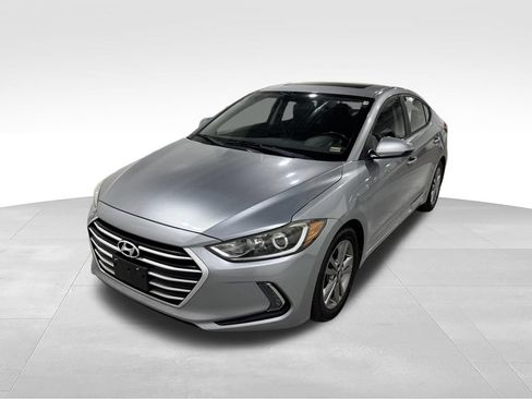 Used 2017 Hyundai Elantra Value Edition w/ Cargo Package FWD image 14