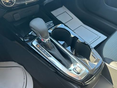 New 2026 Chevrolet Trax LT w/ Sunroof Package image 25